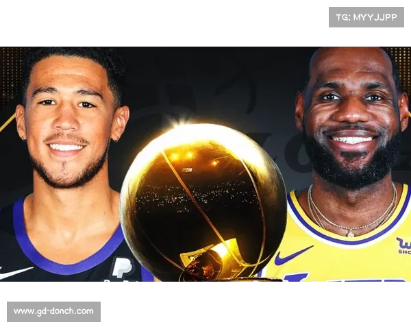 德文·布克与勒布朗·詹姆斯等NBA巨星建立深厚友谊关系